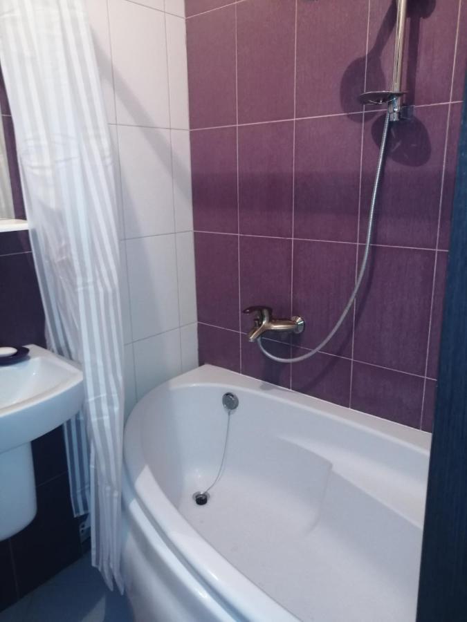 Apartmán 2Х Кімнатна Квартира У Львові Поряд З Залізничним Вокзалом Exteriér fotografie